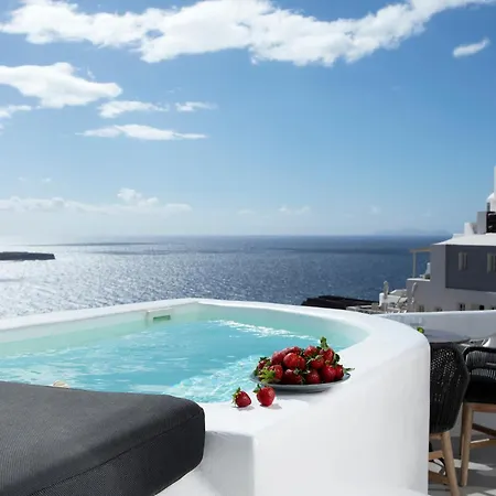 Angle Cavehouse * Oia