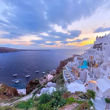 Armonoia Luxury Caves Holiday home Oia (Santorini)