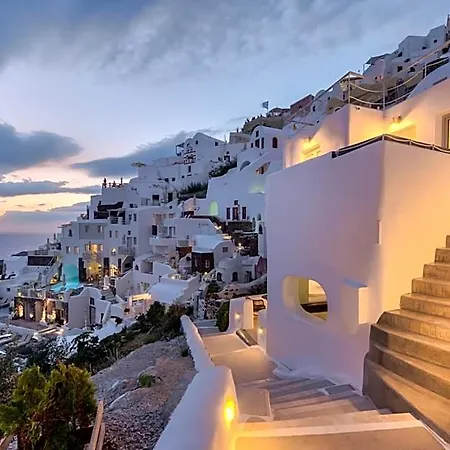 Holiday home Armonoia Luxury Caves Oia (Santorini)