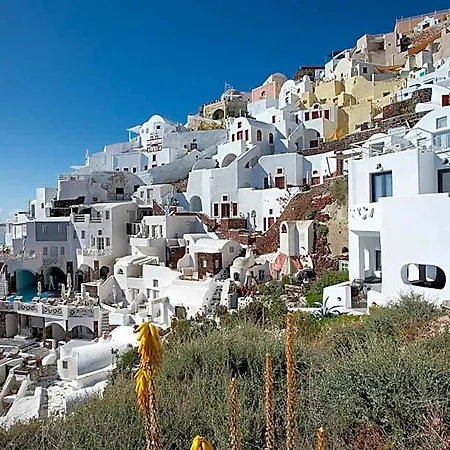 Holiday home Armonoia Luxury Caves Oia (Santorini)