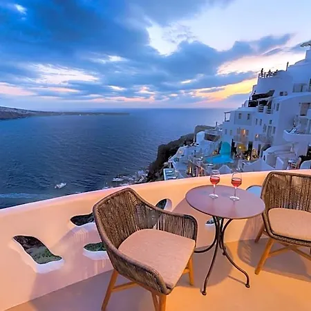 Armonoia Luxury Caves Oia