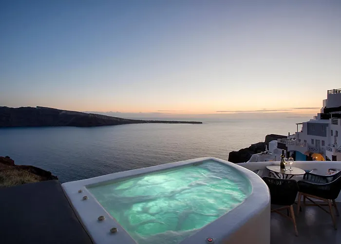 Armonoia Caves * Oia (Santorini)