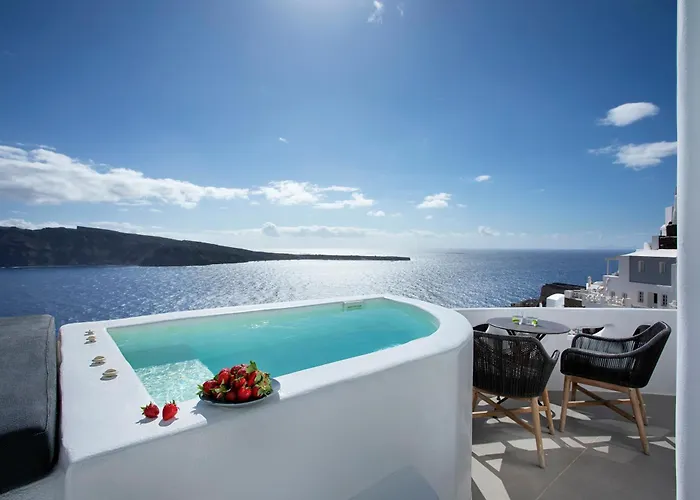 Holiday home Armonoia Caves Oia (Santorini)