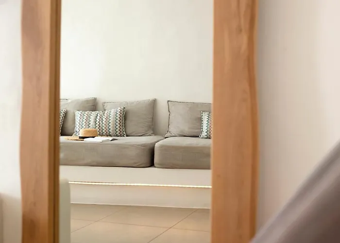 Armonoia Caves * Oia (Santorini)