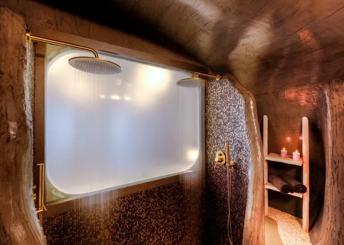 Semesterbostad Armonoia Caves Oia