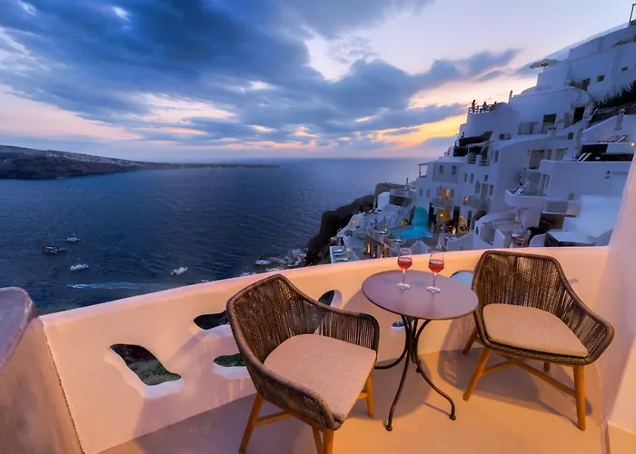 Armonoia Caves * Oia